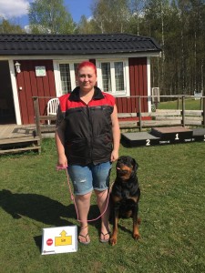 Louise Korkeamäki och Isa